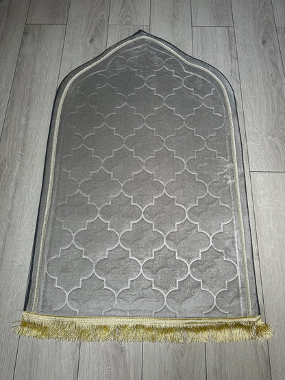 Tapis de prière velours dôme